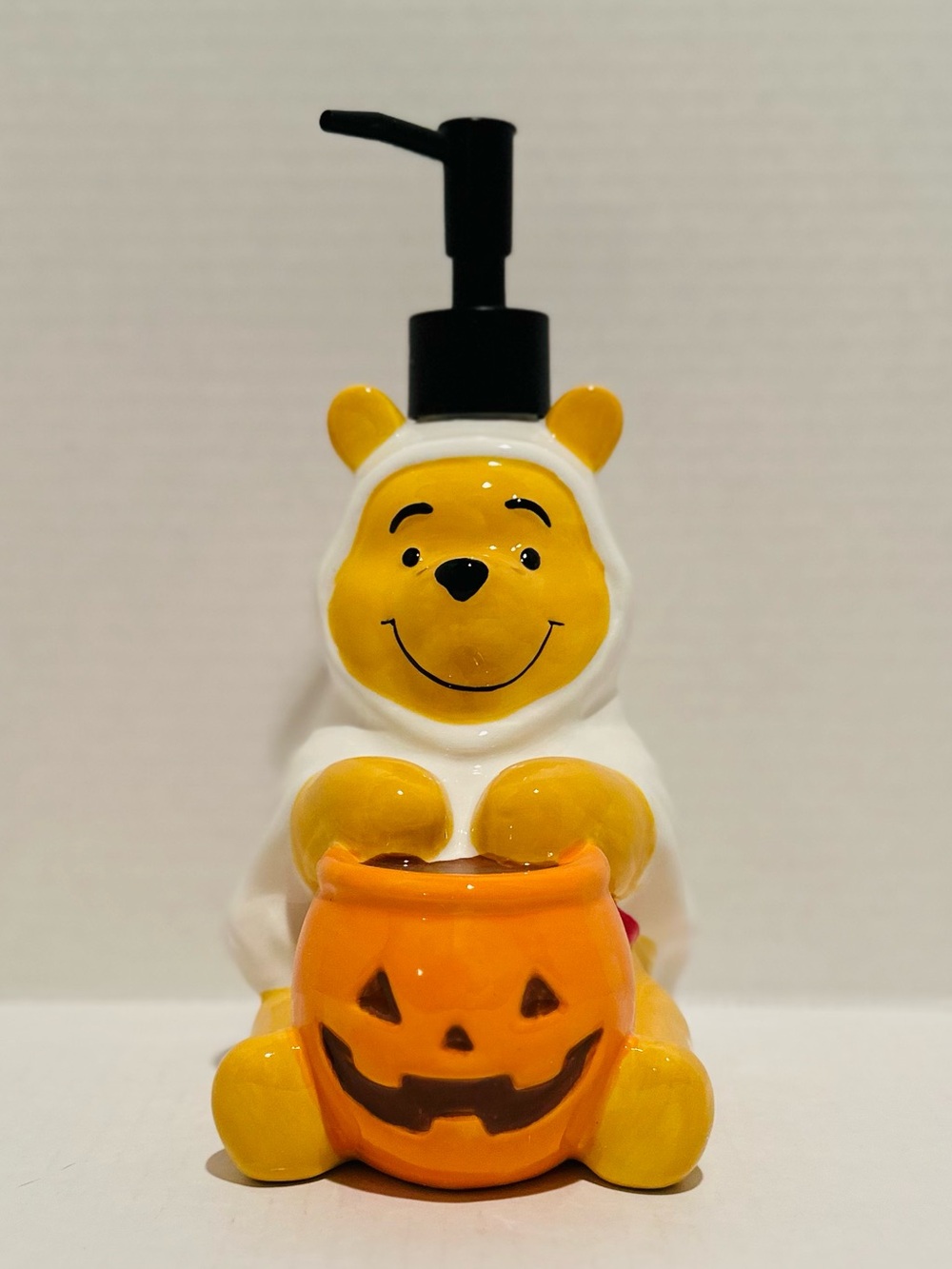 Disney NWT Winnie the Pooh Ghost Pooh Bear Soap Pump